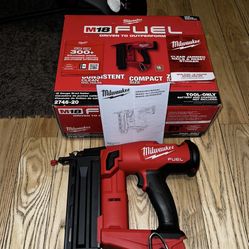 Milwaukee 18G Brad Nailer Tool only 