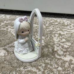 Precious Moments Girl Figure