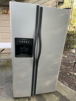 Double stainless steel refrigerator