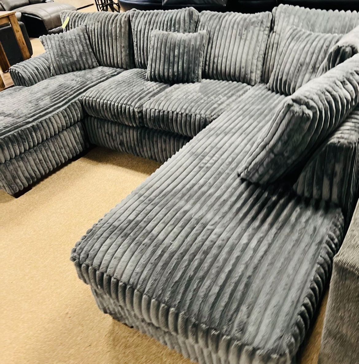 Double Chaise Stunning Sectional!