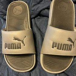 Puma Sandals/Slides Size 5 - Great Condition! 
