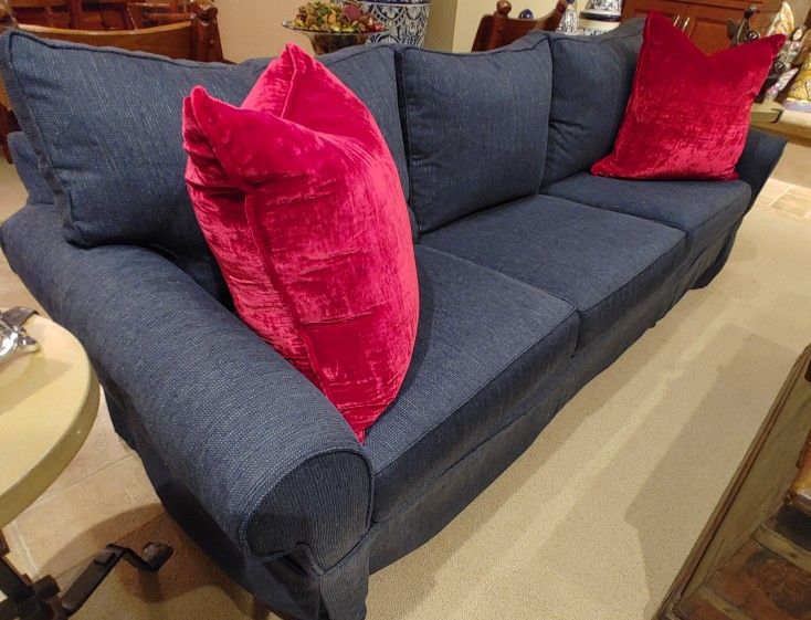 Mitchell Gold + Bob williams Alexa Sofa and 2 chairs Set made in USA.