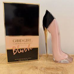 Good girl Carolina Herrera Blush