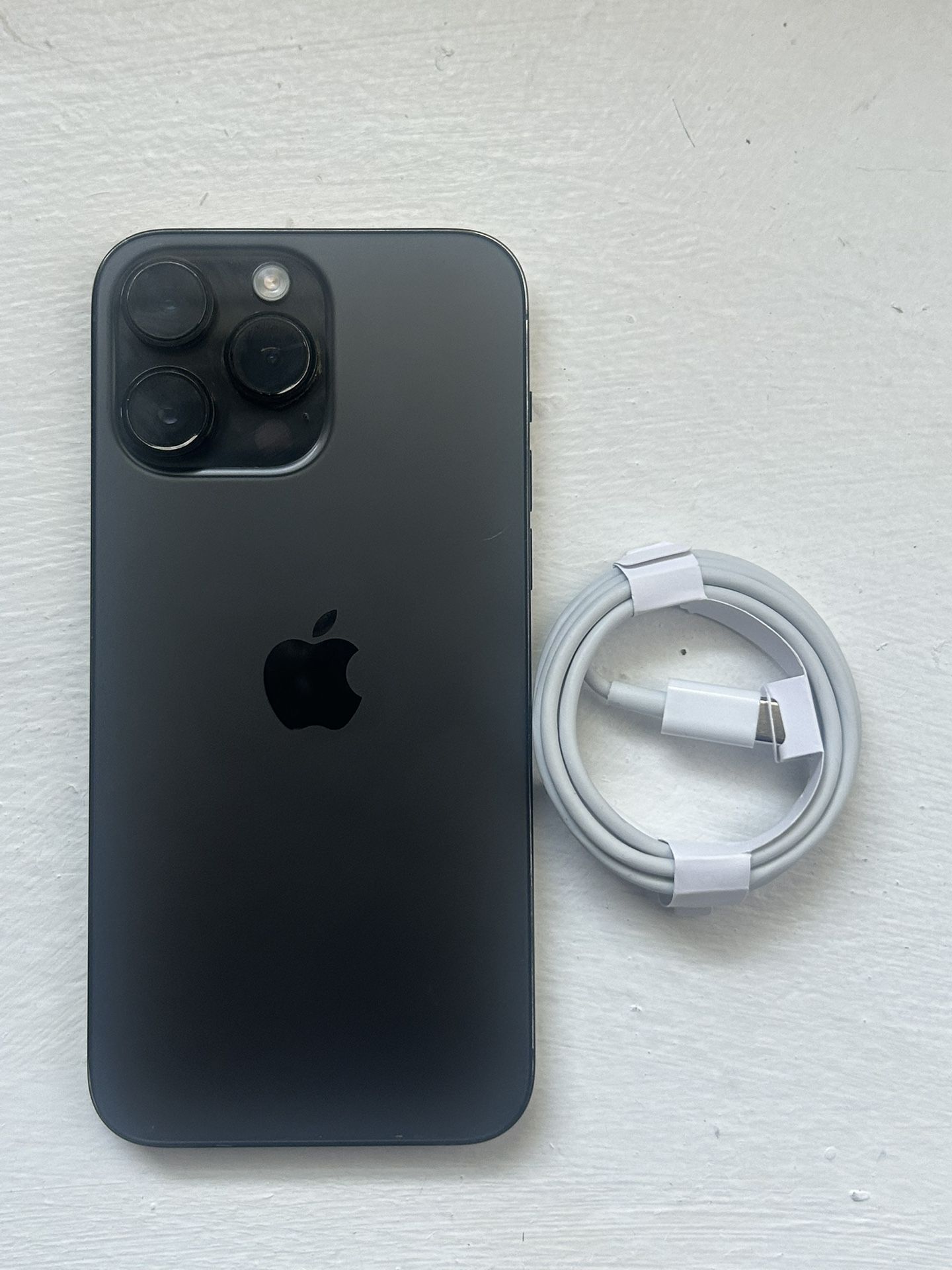 iPhone 14 Pro Max Unlocked To Any Carrier
