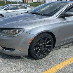 2016 Chrysler 200 Limited 