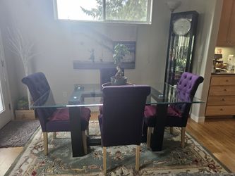 Dining room Table With 6 Chairs
