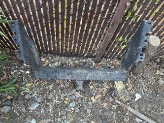 Trailer Hitch Receiver Bracket