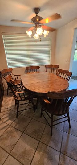 Solid Oak Dining Room Table Set
