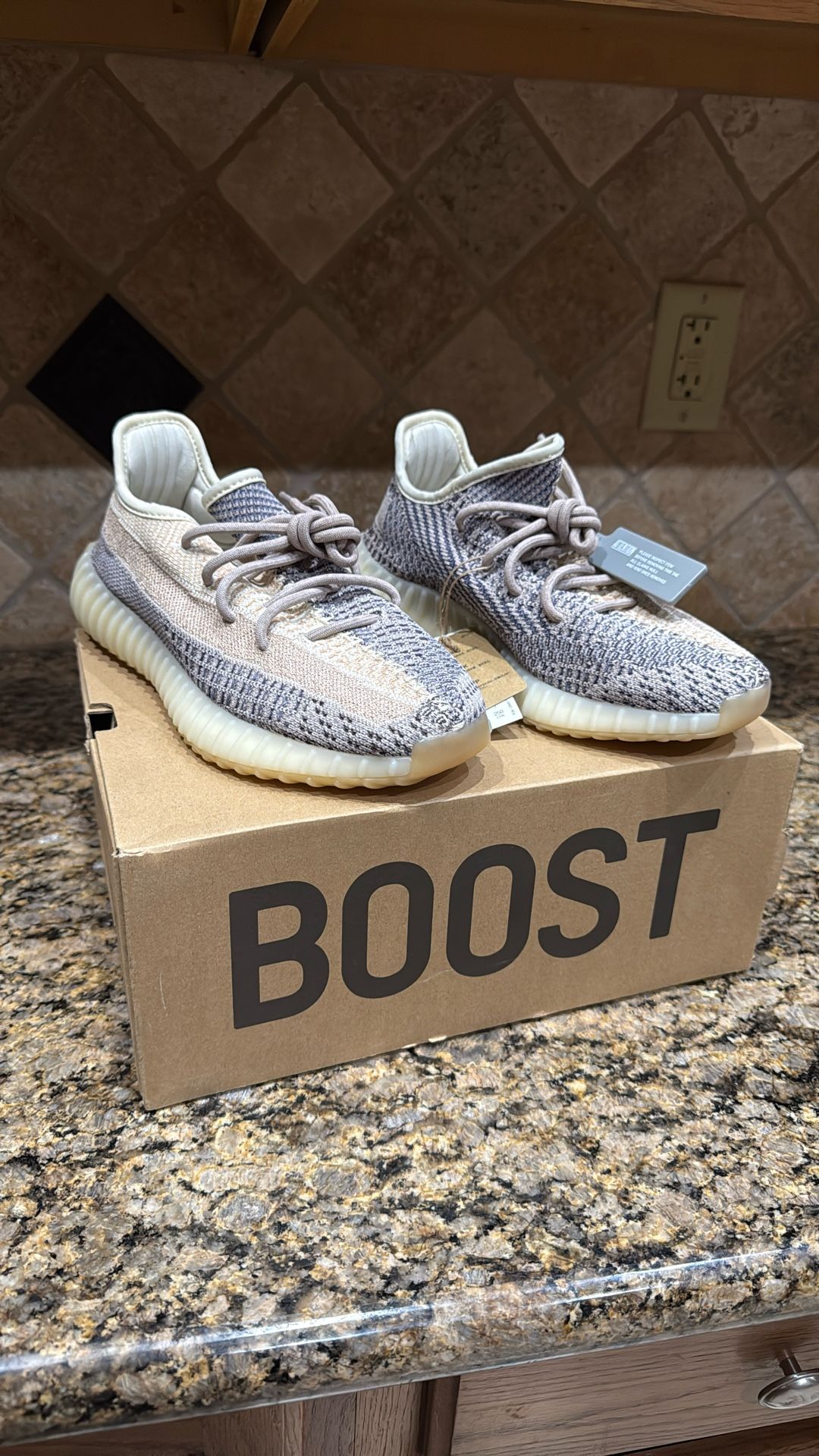 Adidas Yeezy Boost 350 Ash Pearl