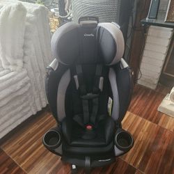 Evenflo Revolver Car Seat 