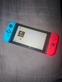 Nintendo Switch HAC-001(-01) Handheld Console Read!