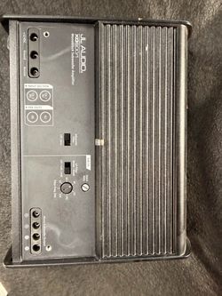 2 10” inch speaker and amps