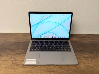Apple MacBook Pro 13 Inch **500GB SSD 16GB RAM**Only $349
