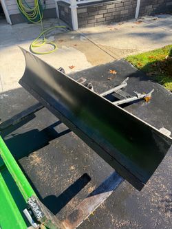 Snow plow for ATV