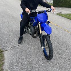 2021 Yz85 