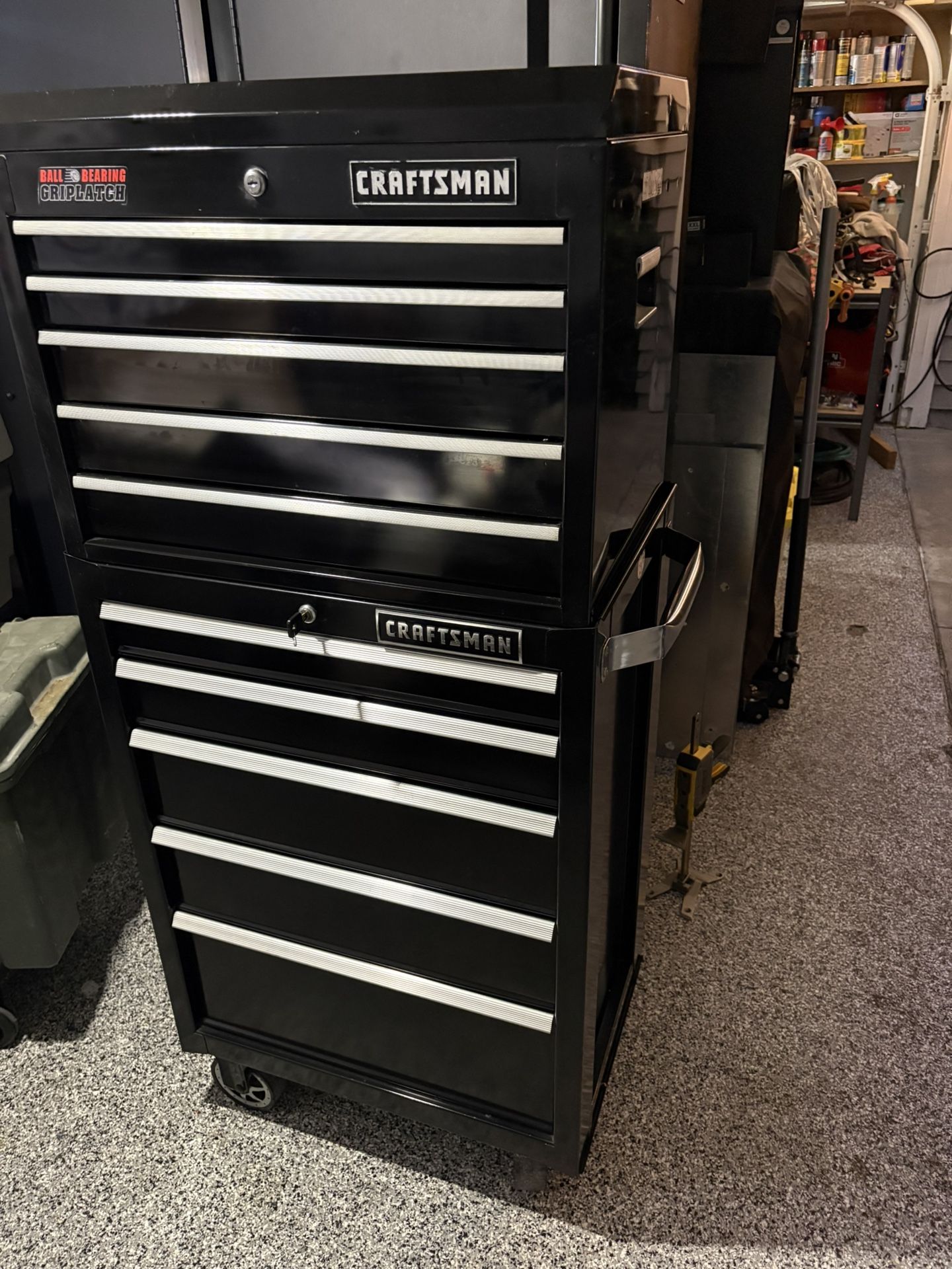 Craftsman Grip Latch Toolbox