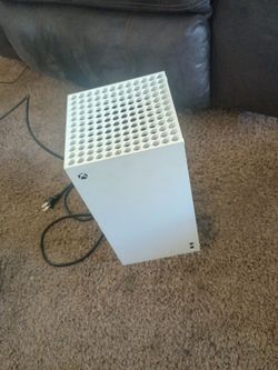 White Xbox Series X 1tb