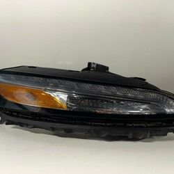 2014 2015 2016 2017 2018 Jeep Cherokee Right XENON HID Headlight DRL OEM
