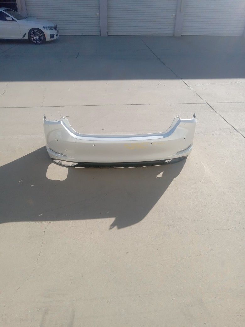 19 To 23 Rear Bumper Lexus Es 350 Hole Sensor ( Oem)