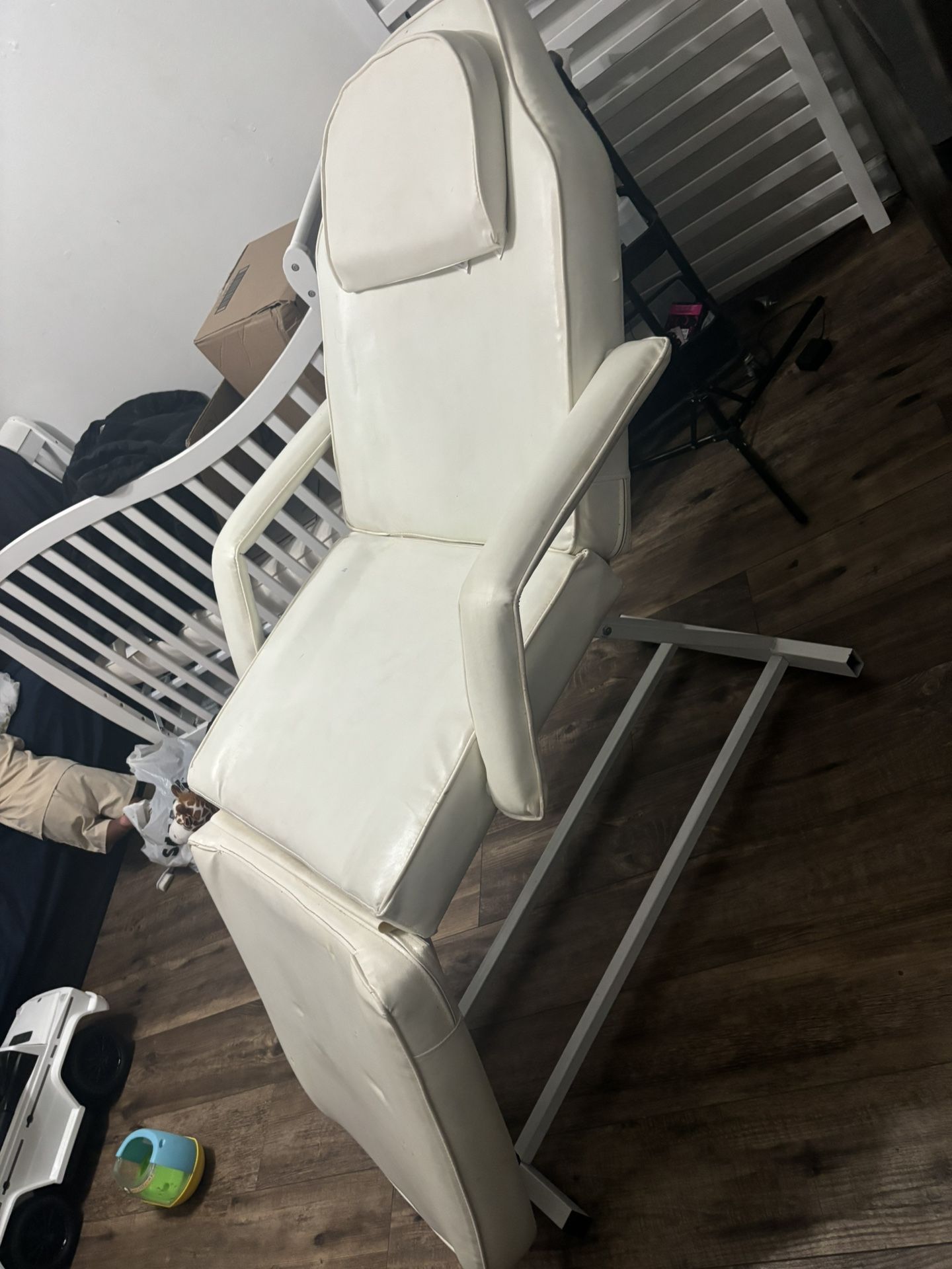 Message Chair/lash Bed