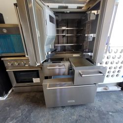 Refrigerator Kitchen Aid 