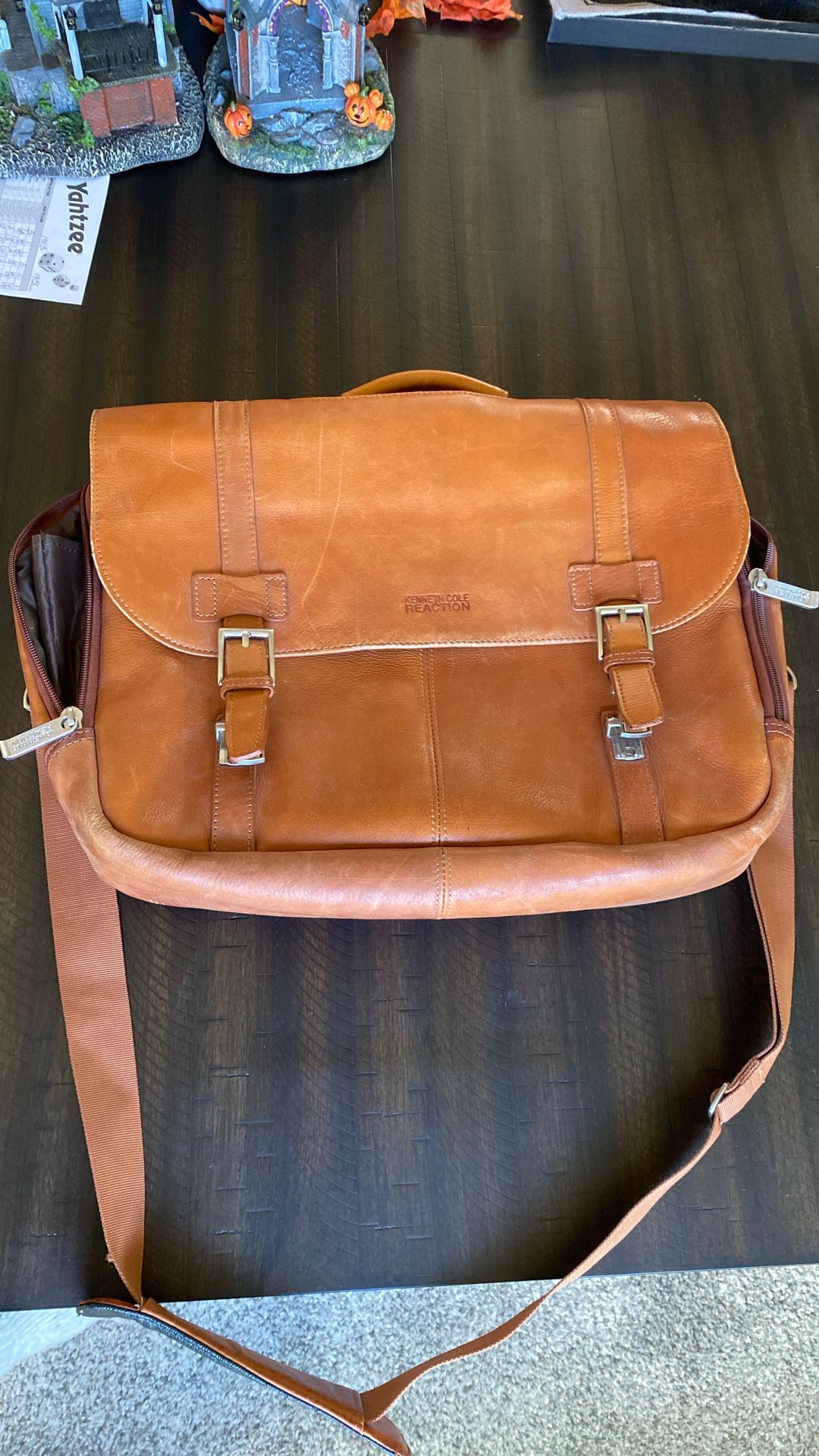 Kenneth Cole Reaction Leather Laptop bag 