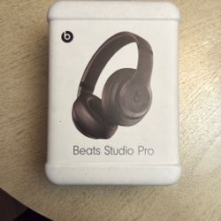 Beats Studio Pro
