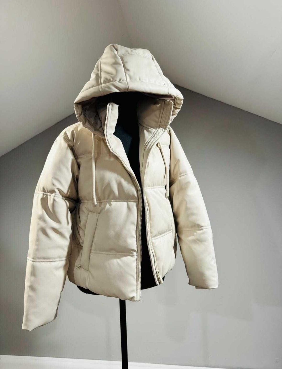 New XS Zara Puffer Jacket