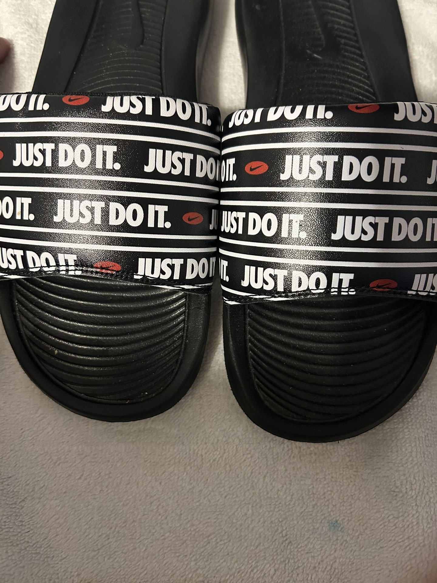 Nike slippers