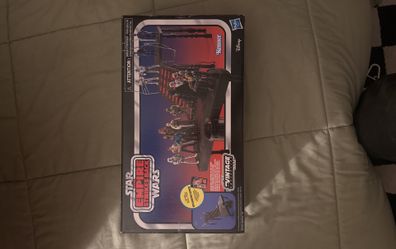 Star Wars Carbon Freezing Chamber