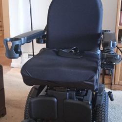 electric wheelchair