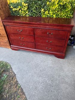 6 Drawer dresser