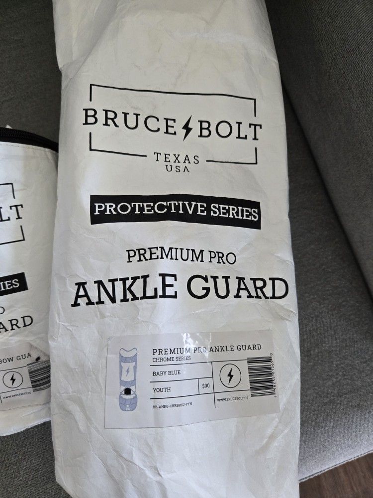 Bruce BOLT ARM GUARD