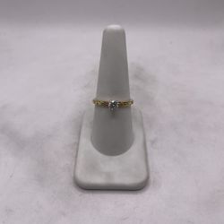 14kt Gold Diamond Engagement Style Ring 