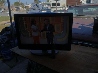 Vizio 26 Inches TV