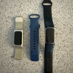 Fitbit Charge 5