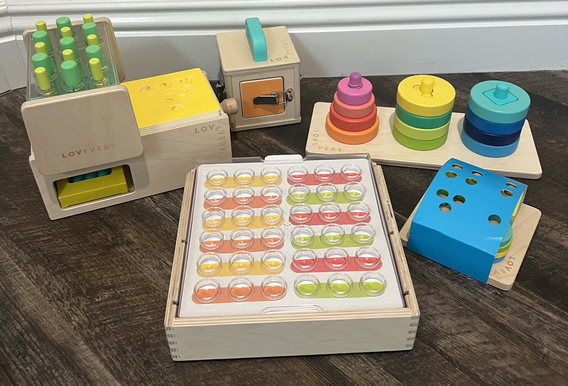 LOVEVERY Learning Toys