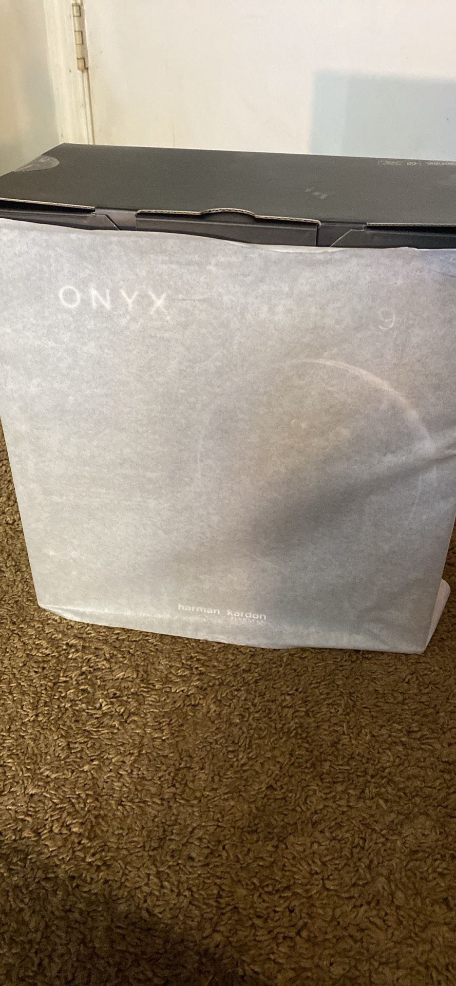 Harman Kardon Onyx Studio 9