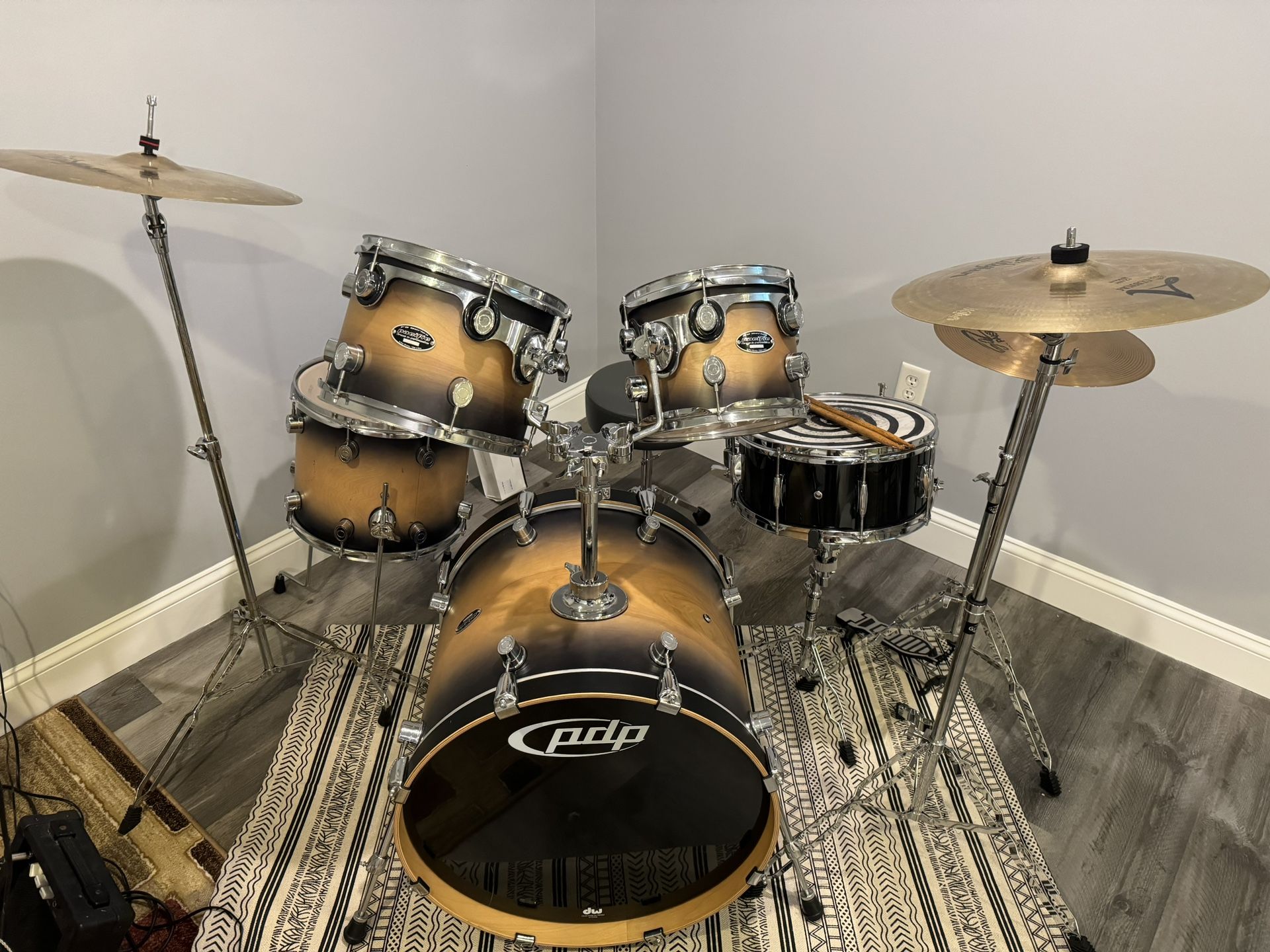 Drum Set 