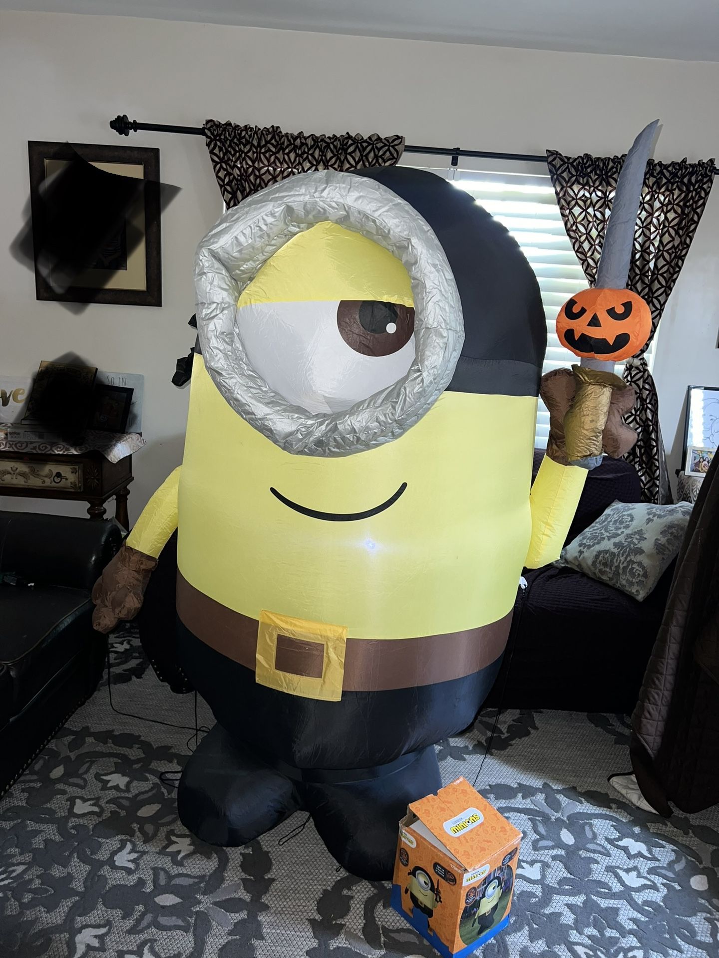 6ft Despicable Me Eye Matie Minion Pirate Halloween Airblown Inflatable