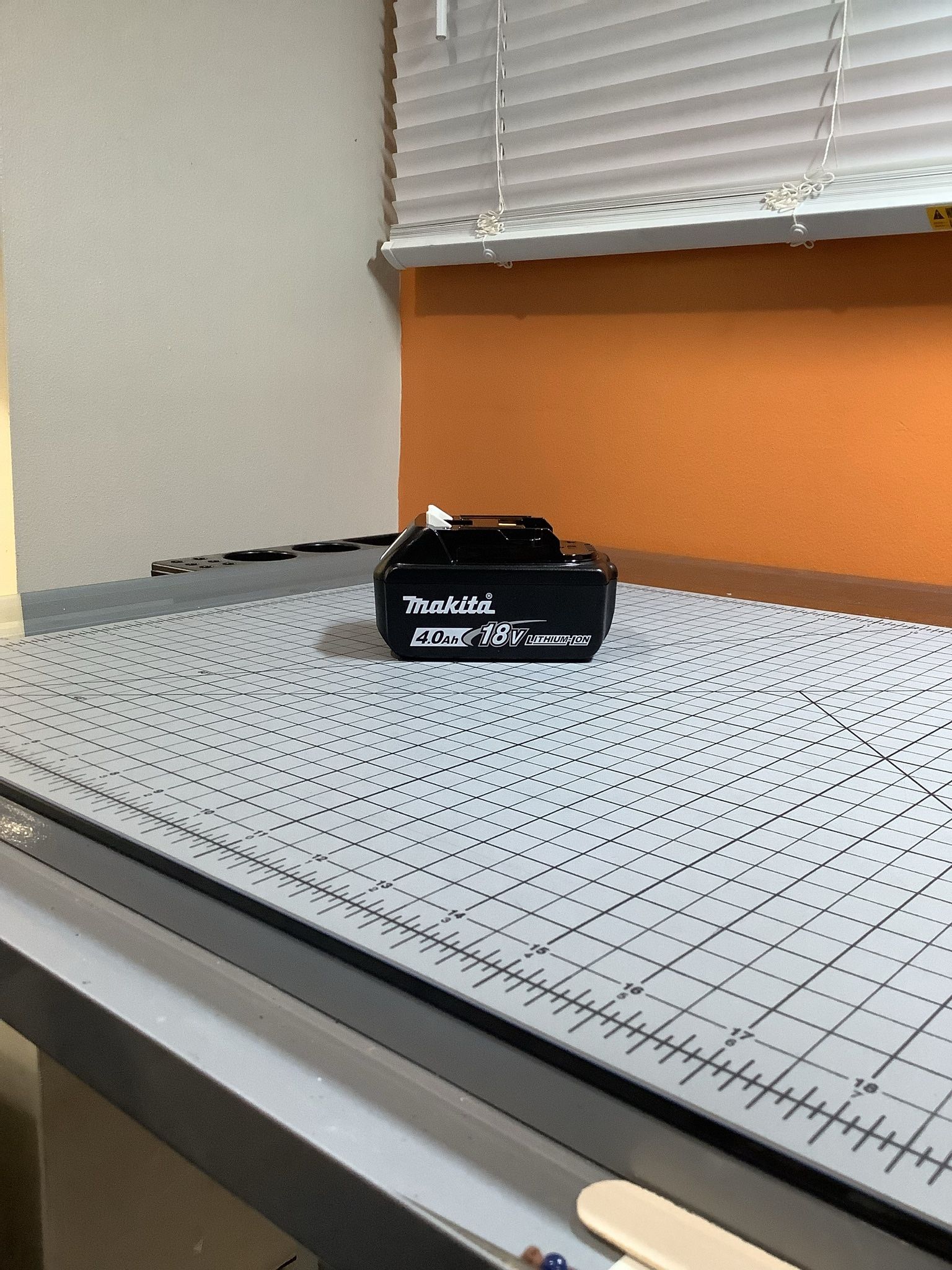 MAKITA 18V Lithium Battery 4 AH
