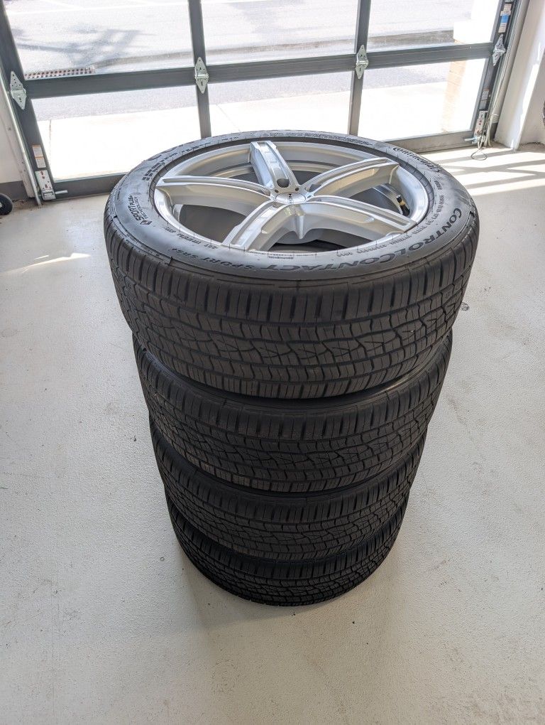 18" Vision Boost Wheels w/ Continental Contact Sport SRS+ Tires (235/50R18)