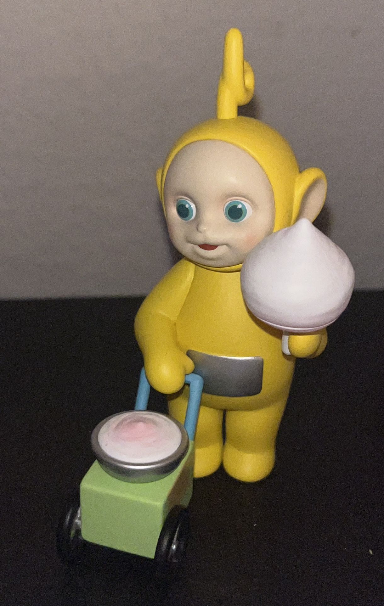 La La Teletubby Candy Fantasy