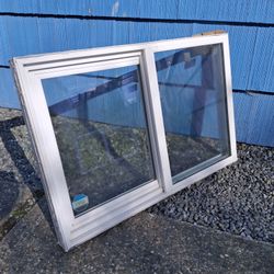 Vinyl Window 36x24 Slider