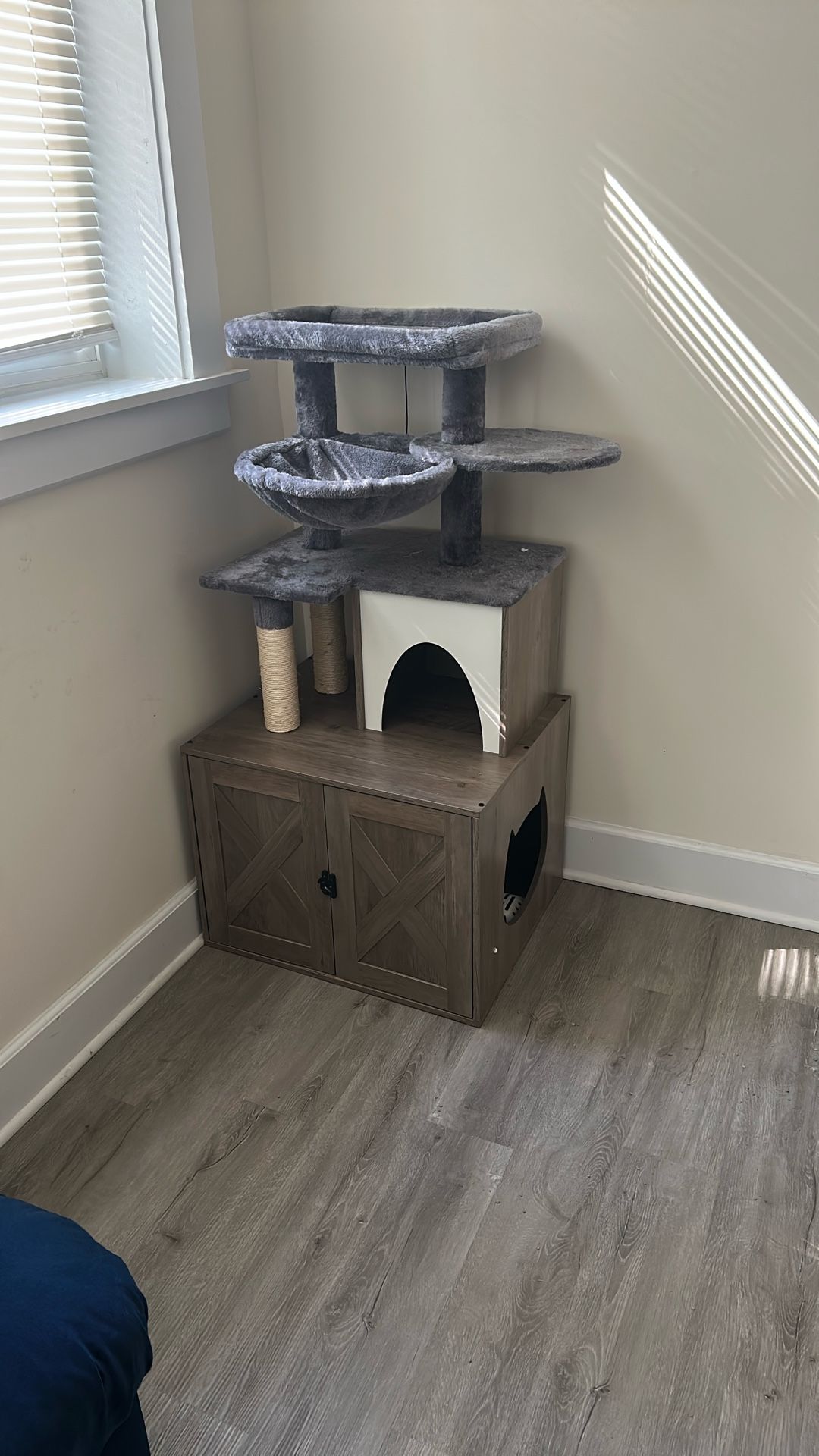 Cat Tower/litter
