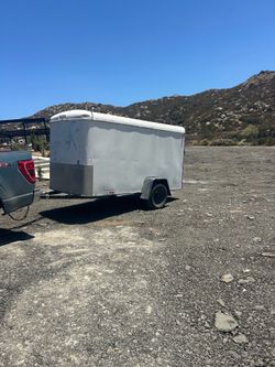 ENCLOSED TRAILERS, 10’ X 5’ , TITLE IN HAND