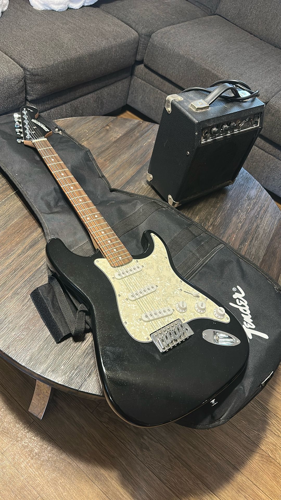 Bass 6 String Guitar