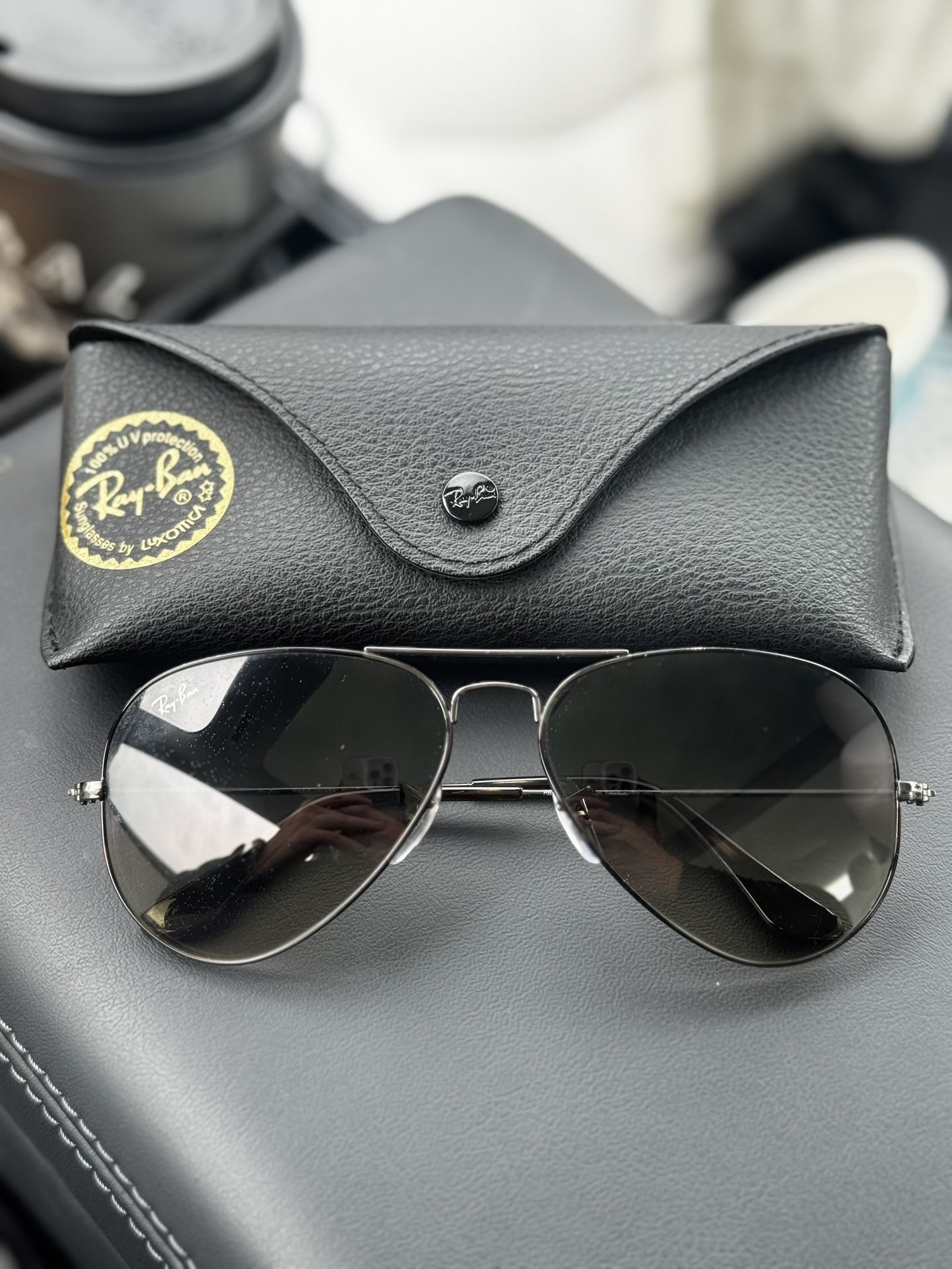 Ray Ban Aviator Sunglasses (Black) 