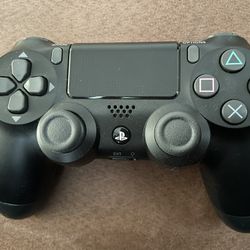 PS4 Controller - Dual Shock 4 