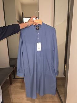 Shalwar Qameez Camridge; Size: Large